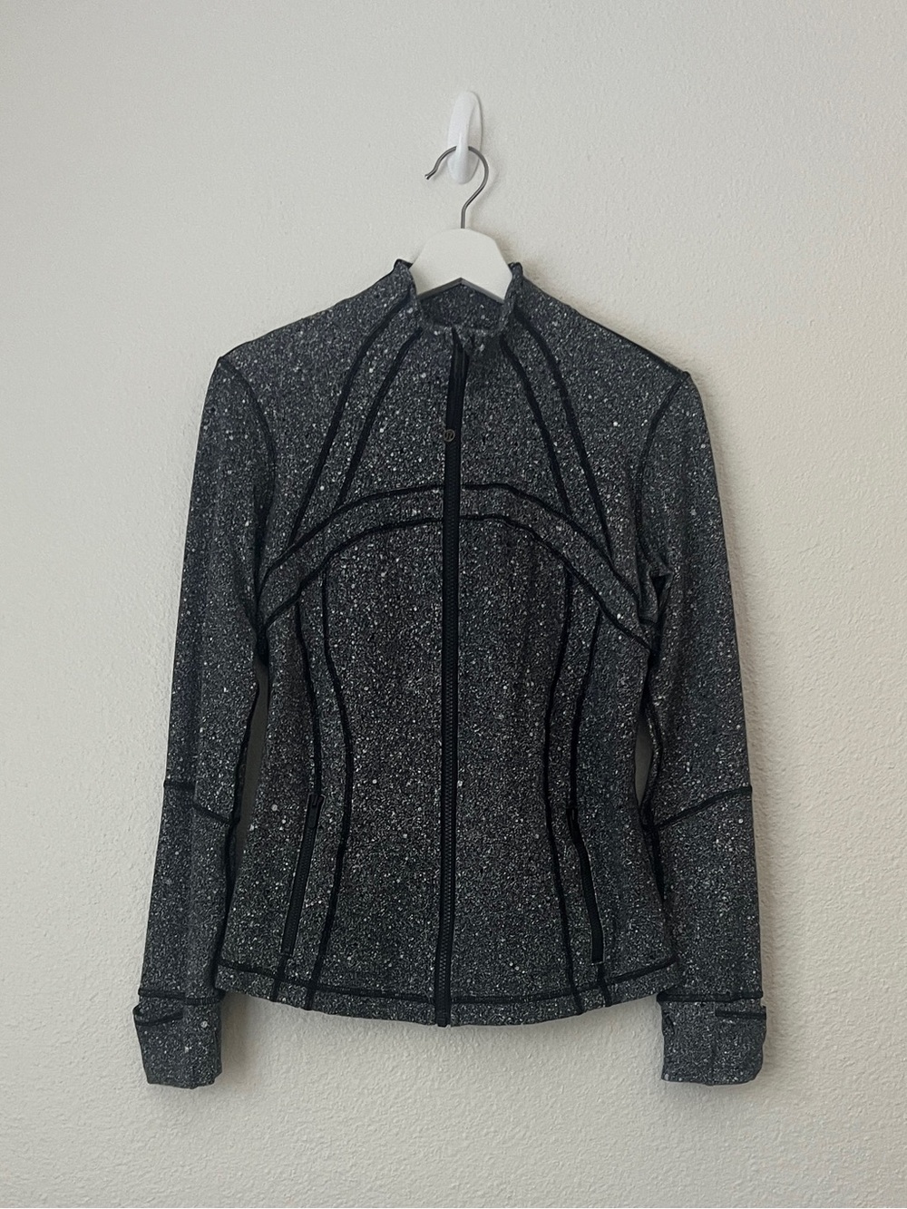 Lululemon Define Jacket Luon Luminesce Splatter Black White Size 8 LW4BAES